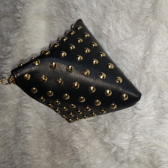 Used triangle shaped wrist purse - Picture 4 of 4